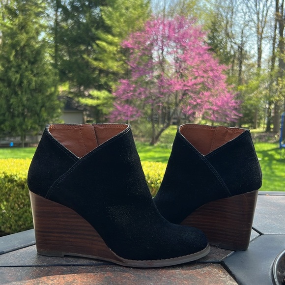LUCKY BRAND ANKLE BOOTIES - Picture 8 of 12